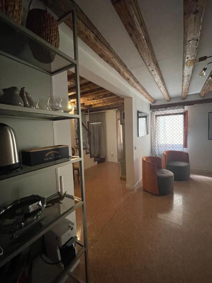 Ca' Ai Sospiri Lägenhet Venedig Exteriör bild