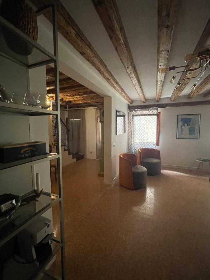 Ca' Ai Sospiri Lägenhet Venedig Exteriör bild
