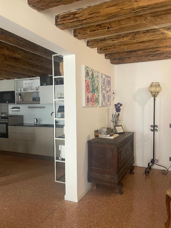Ca' Ai Sospiri Lägenhet Venedig Exteriör bild